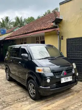 Mitsubishi Maven GLS Hitam Mirip APV