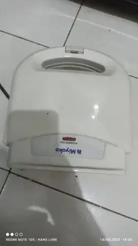pemanggang roti Miyako