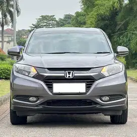 [LOW KM TANGAN PERTAMA] HRV E CVT 2017 FACELIFT HEADUNIT
