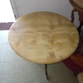 Meja Marmer Kuno