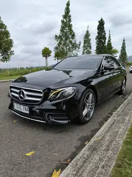 MERCEDES BENZ E 300 2017 HITAM BANDUNG MULUS