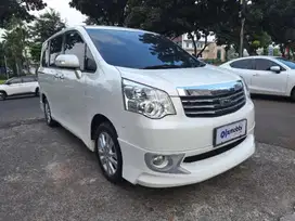 DP MURAH Toyota Nav1 2.0 V Limited Bensin-AT 2015 CSFVB