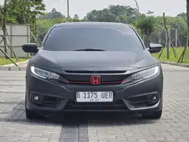 Honda Civic ES CVT Turbo