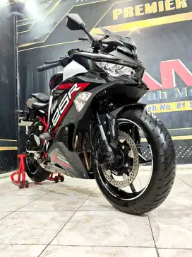 Kawasaki Ninja ZX25R ABS QS TH 2021 siap pakai keren abis