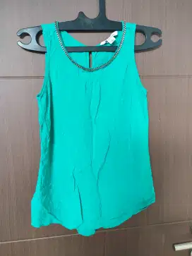 Baju Wanita lengan buntung