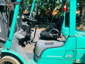 READY MITSUBISHI GRENDIA 3 TON MAST TRILIFT BERGARANSI SIAP KERJA