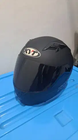 Helm KYT bekas Uk XL
