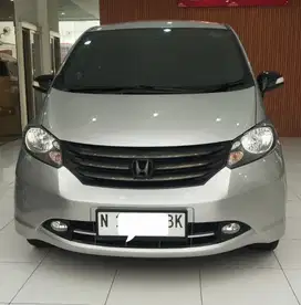 Honda Freed 2010 Bensin
