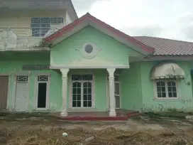 Rumah/tanah (2 Lantai) di lokasi tenang & nyaman!