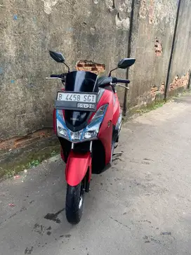 YAMAHA LEXI 2018