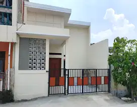 Tanpa Perantara. Rumah dijual cepat siap huni di Bekasi
