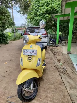 Vespa LX 125 Iget Tgn 1