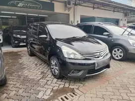 DP 5 JT AJA GRAND LIVINA SV AUTOMATIC 2016 HITAM NISSAN