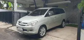 Toyota Kijang Innova V 2.0 A/T 2005.