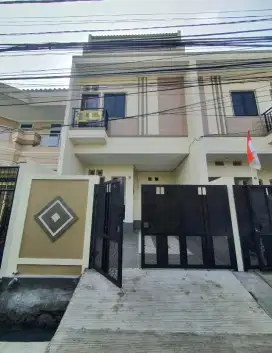IP3031: Rumah Baru Duri Kepa Bebas Banjir (3 unit)