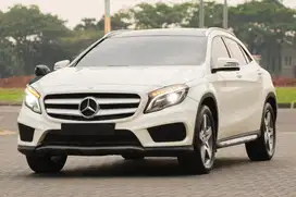 Padel Time! Mercedes Benz GLA200 AMG 2017 White x1 320i cla200