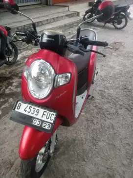 Honda Scoopy 2019