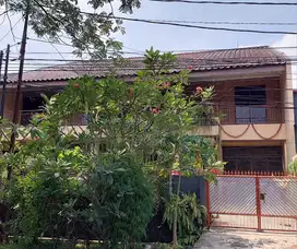 Rumah strategis dekat deengan Unpam