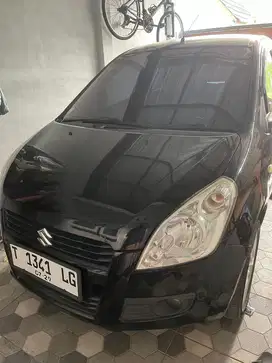 Mobil Suzuki Splash 2011