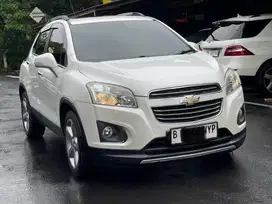 CHEVROLET TRAX LTZ 2016 PUTIH DIJUAL CEPAT TERMURAH