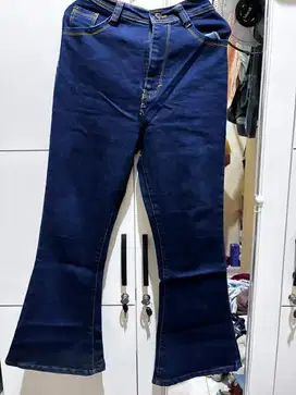 Celana jeans cutbray