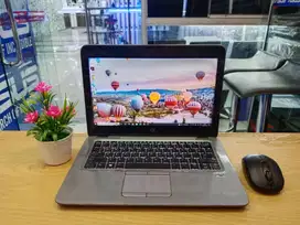 TOUCHSCREEN LAPTOP HP Elitebook 820-G4 Core i5 GEN 7 RAM 8GB SSD 512GB