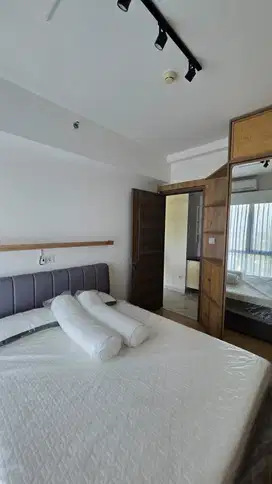 Apartemen Sky House BSD 2 Bedrooms View Kolam Renang Fully Furnished
