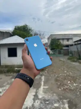 IPHONE XR 64GB BH 87% JARINGAN PERMANEN
