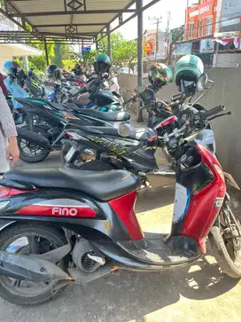 Dijual cepat yamaha fino tahun 2017