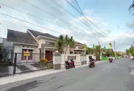 Rumah sewa apik dekat pasar stan maguwoharjo