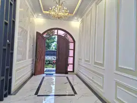 Dijual rumah mewah di taman kencana cengkaremg jakarta barat
