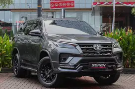 Toyota Fortuner 2.8 VRZ GR Sport Diesel Solar AT Matic 2022 Abu Abu