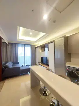 Disewakan Apartemen District 8 Senopati, 1 Kamar Luas 70 m2, Furnished