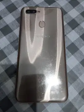 Oppo A7 Batangan