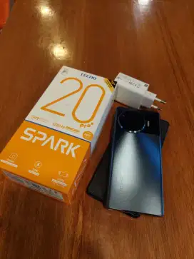 Techno spark 20 pro plus 8/ 256