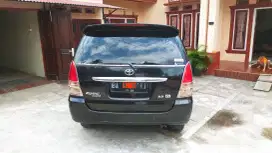 Di jual Cepat mobil kijang Innova 2006 bensin manual tipe G