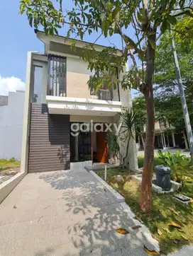 Rumah Northwest Lake Siap Huni 
Baru Gress