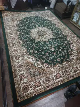 Karpet permadani Besar Tebel halus