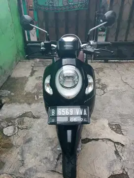 Di jual Honda Scoopy  th 2021 tipe klyles iss b.tangkot