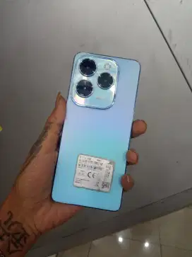 Infinix Hot 40 pro 8/256 second normal