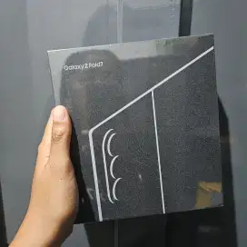 Samsung Zfold7 12/512 Silver
