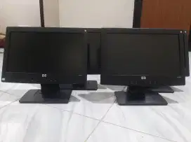 LCD WideScreen Merk HP 15 inc MURAH