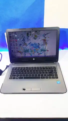 Laptop HP Nyala dgn Cas