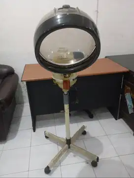 Dijual  3 Unit Perlengkapan Salon Hair Cut