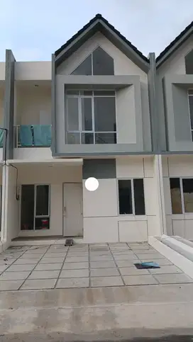 Jual Rumah Ready Stock di CRISTALLO PRIMA HARAPAN REGENCY BEKASI KOTA