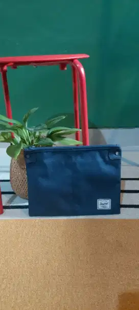 HERSCHEL ALDER CROSSBODY SLING BAG NAVY TAS SELEMPANG