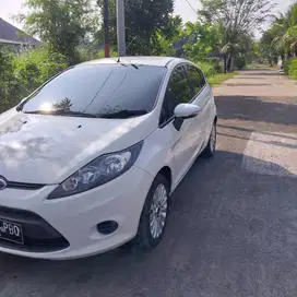 Ford fiesta 2011 Rp 64.500k