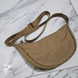 uniqlo Round Mini Shoulder Bag