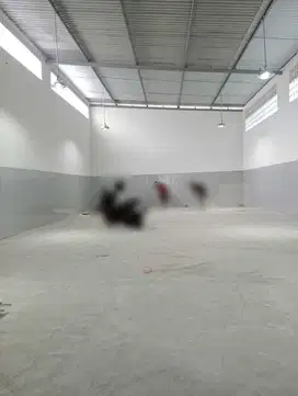 Gudang Baru Siap Pakai di Mainroad Sayap Taman Kopo Indah