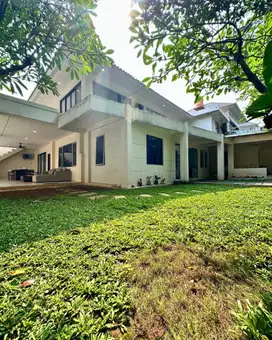 PAKUWONO AREA KEBAYORAN BARU HOUSE OF RESIDENTIAL OR OFFICE LUXURY
